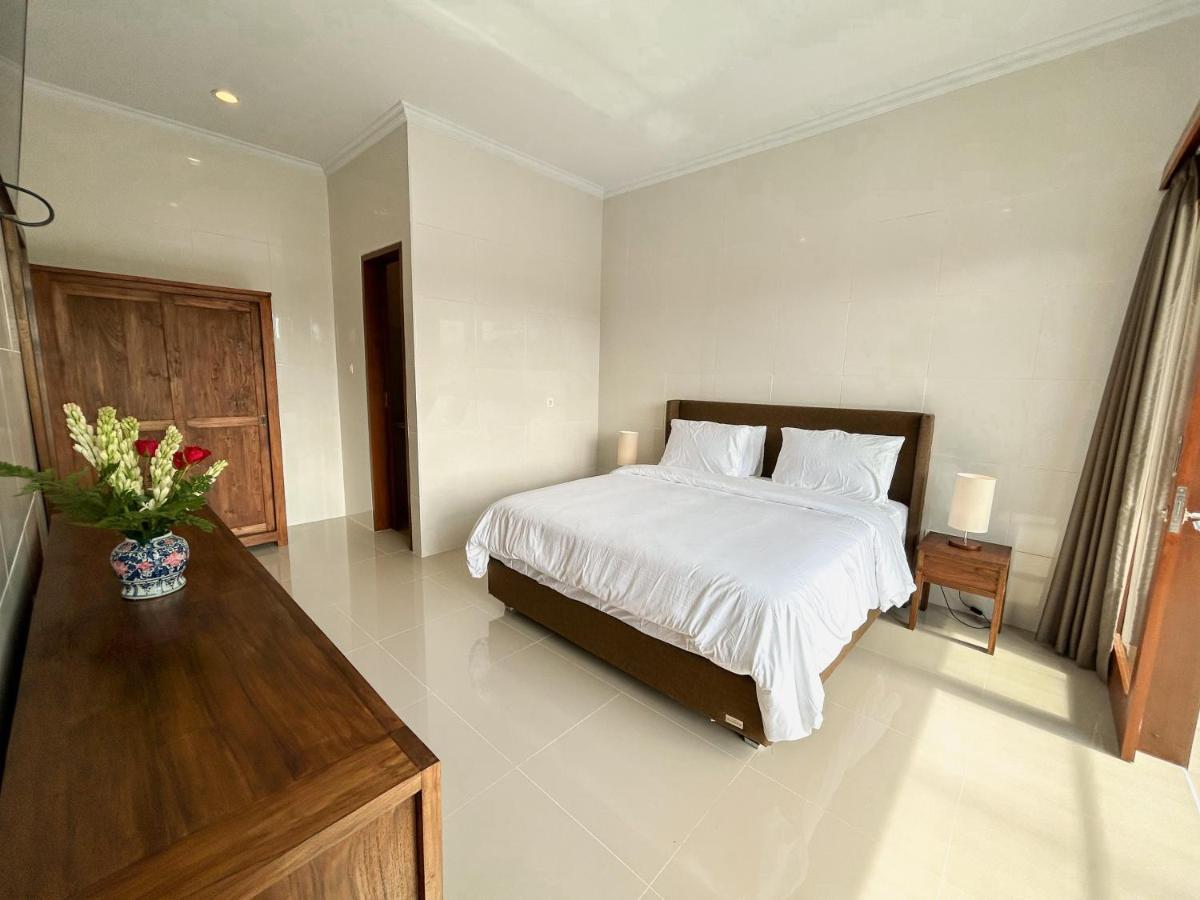 James Guest House Seminyak  Exterior photo